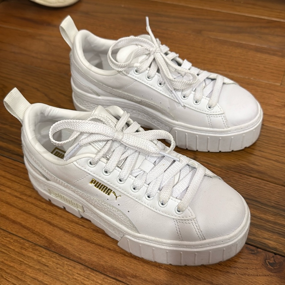 Puma Mayze Platform Sneakers- size 6, white